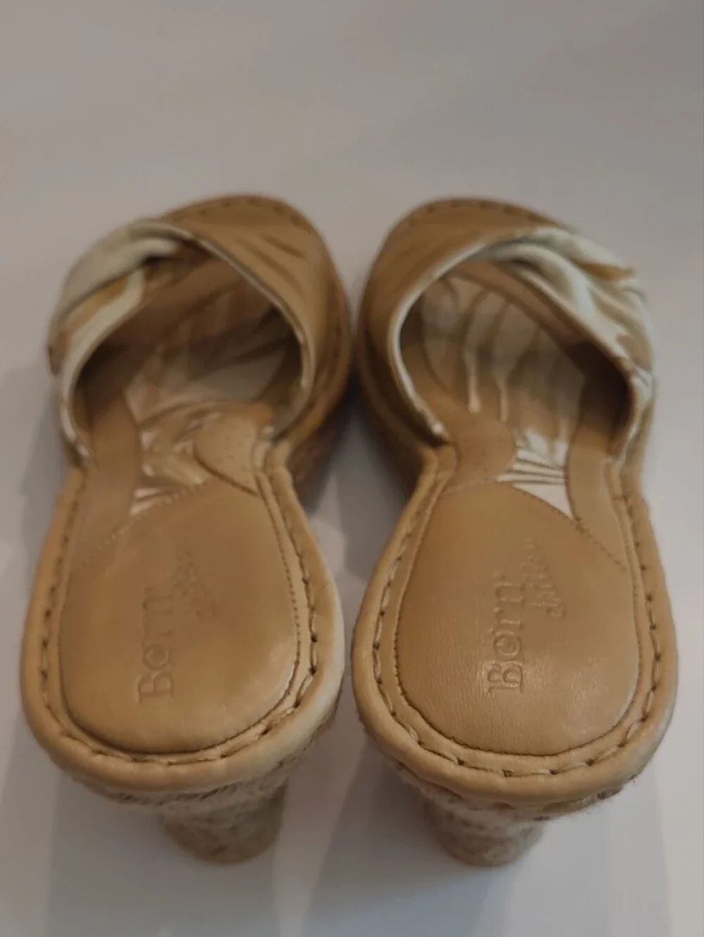 Born Drilles Espadrille Wedge Sandals Pattern Crossover Strap Slip On Open Heel
